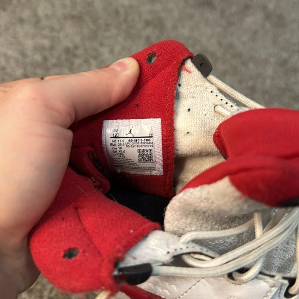 NIKE Kid's Jordan 9 Retro White Gym Red (PS) Size 12C - Picture 10 of 11